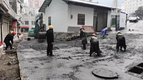 百日攻堅|嵐皋縣祥瑞城投建筑工程有限責任公司： 搶工期，保質量，跑出建設“加速度”
